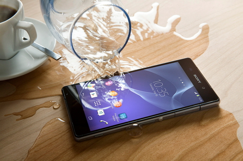 4 smartphone chống nước tốt nhất thị trường Việt